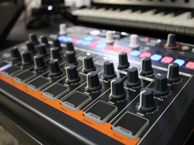  MUSIC COMPOSITION e SOUND DESIGN PER CINEMA E VIDEOGAME