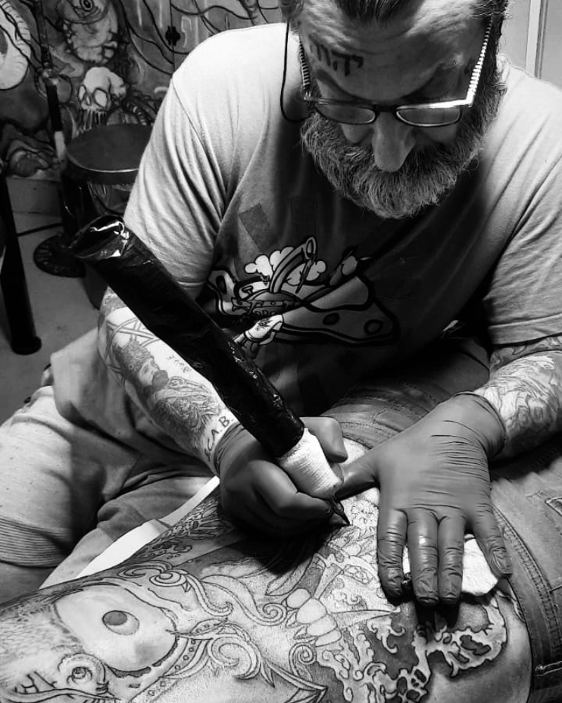 Maximilian Pierre Bruno, docente di Tatuatore