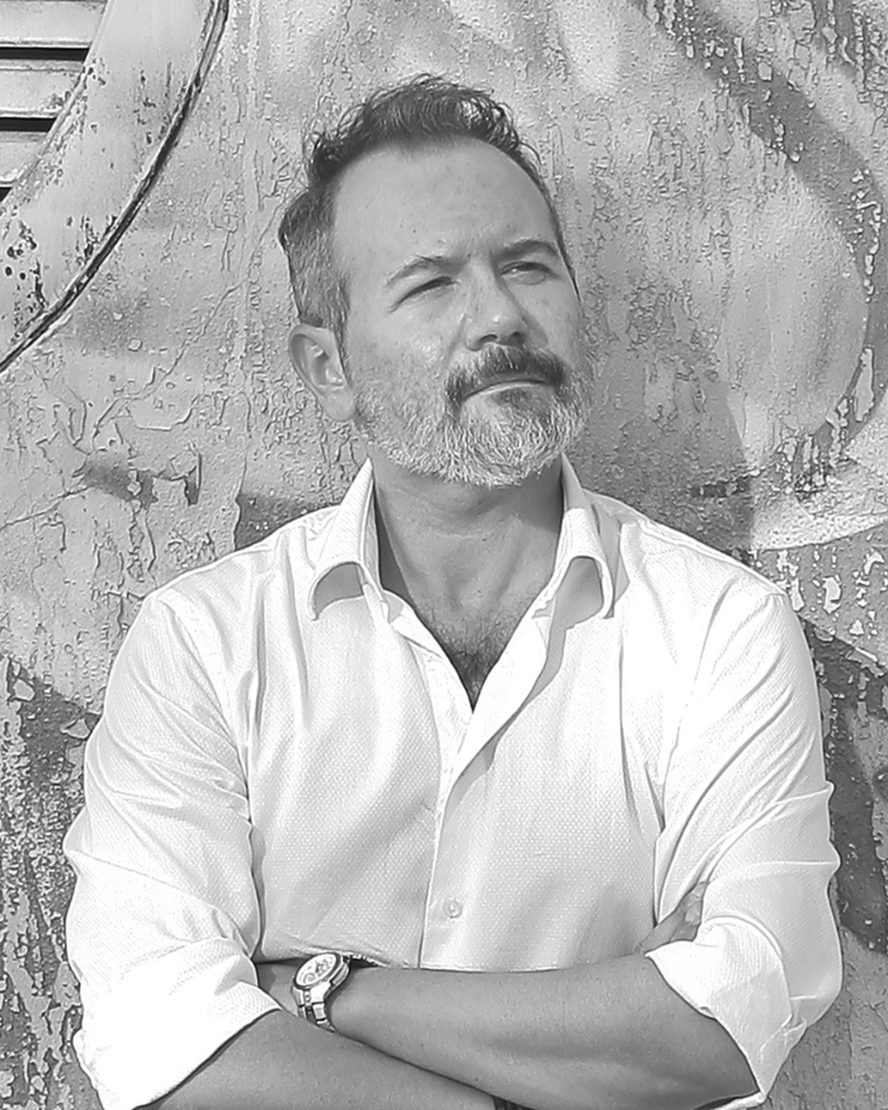 Antonio TAURO Silvestri, docente di Sceneggiatore, vignettista satirico e cartoonist